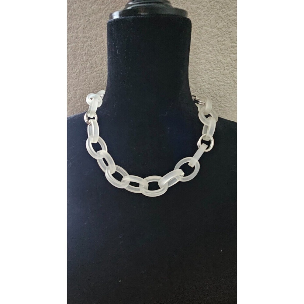RJ Graziano Links Golden Ratio Necklace Frosted Clear Chunky Acrylic Silver Tone